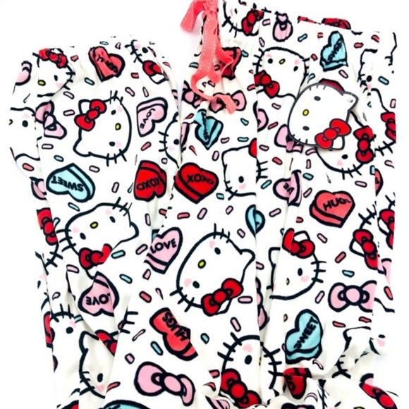 Hello Kitty valentines pajama pants (Large) - Picture 3 of 3
